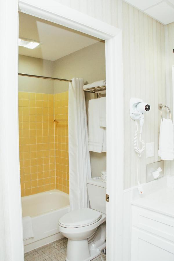 Country Squire Inn And Suites New Holland Ngoại thất bức ảnh