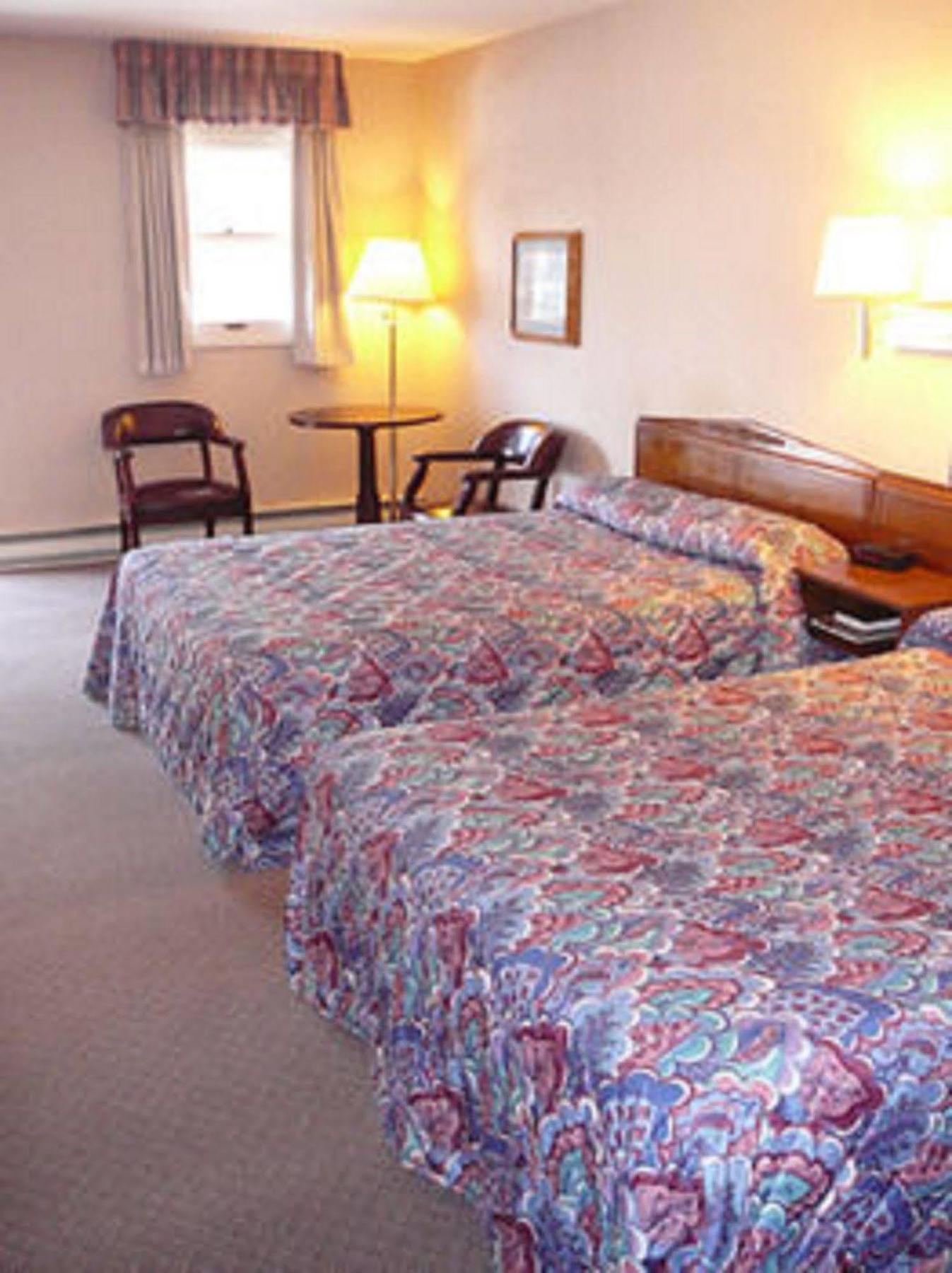 Country Squire Inn And Suites New Holland Ngoại thất bức ảnh
